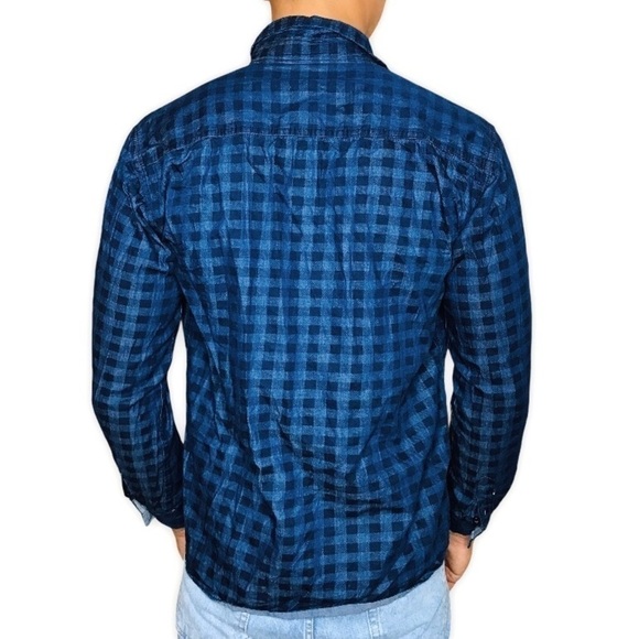 Fredd Marshall Chambray Plaid Men’s Button Down - Picture 5 of 7